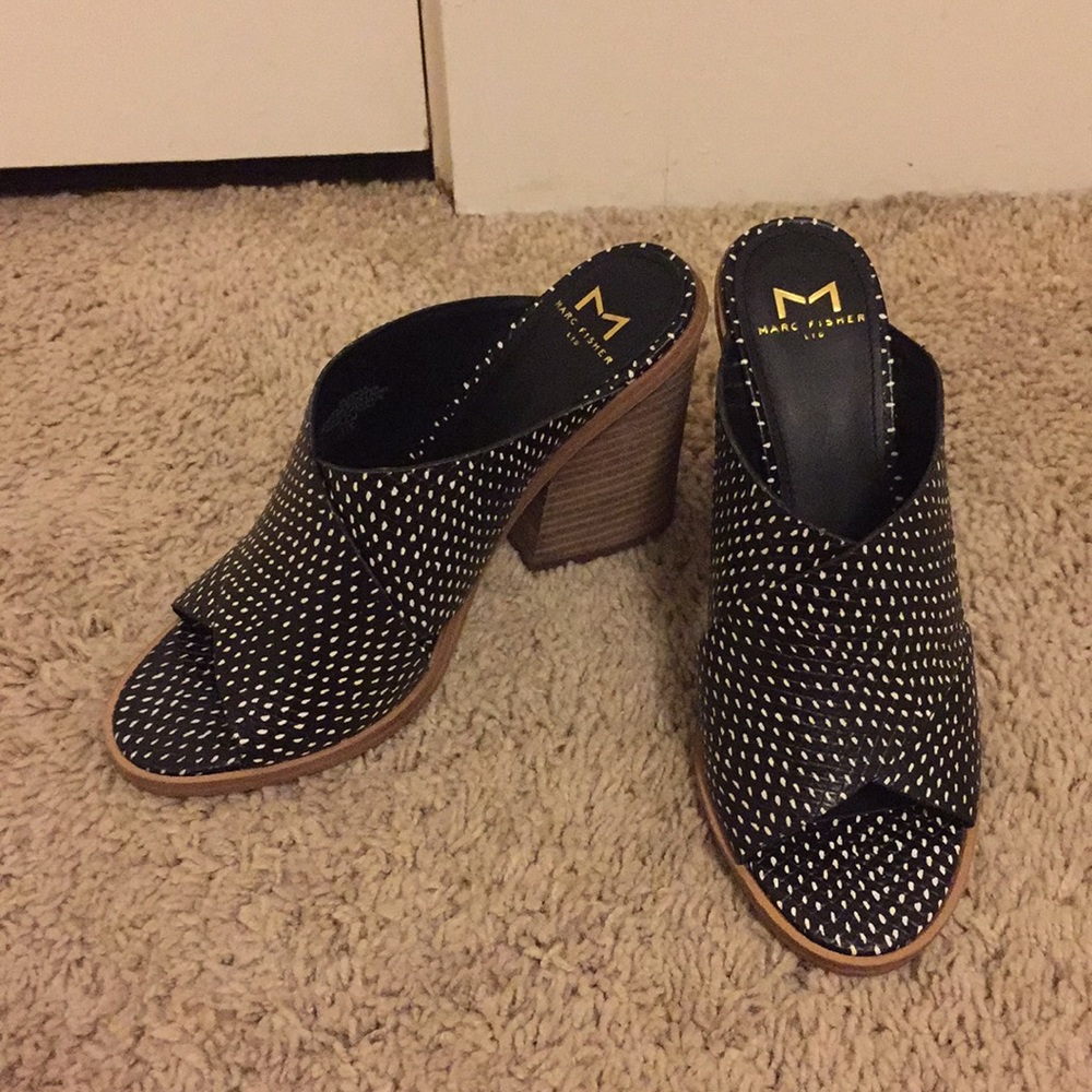 Marc Fisher Black White mules